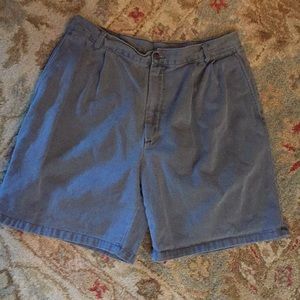 Men’s cotton vintage shorts, good condition used.